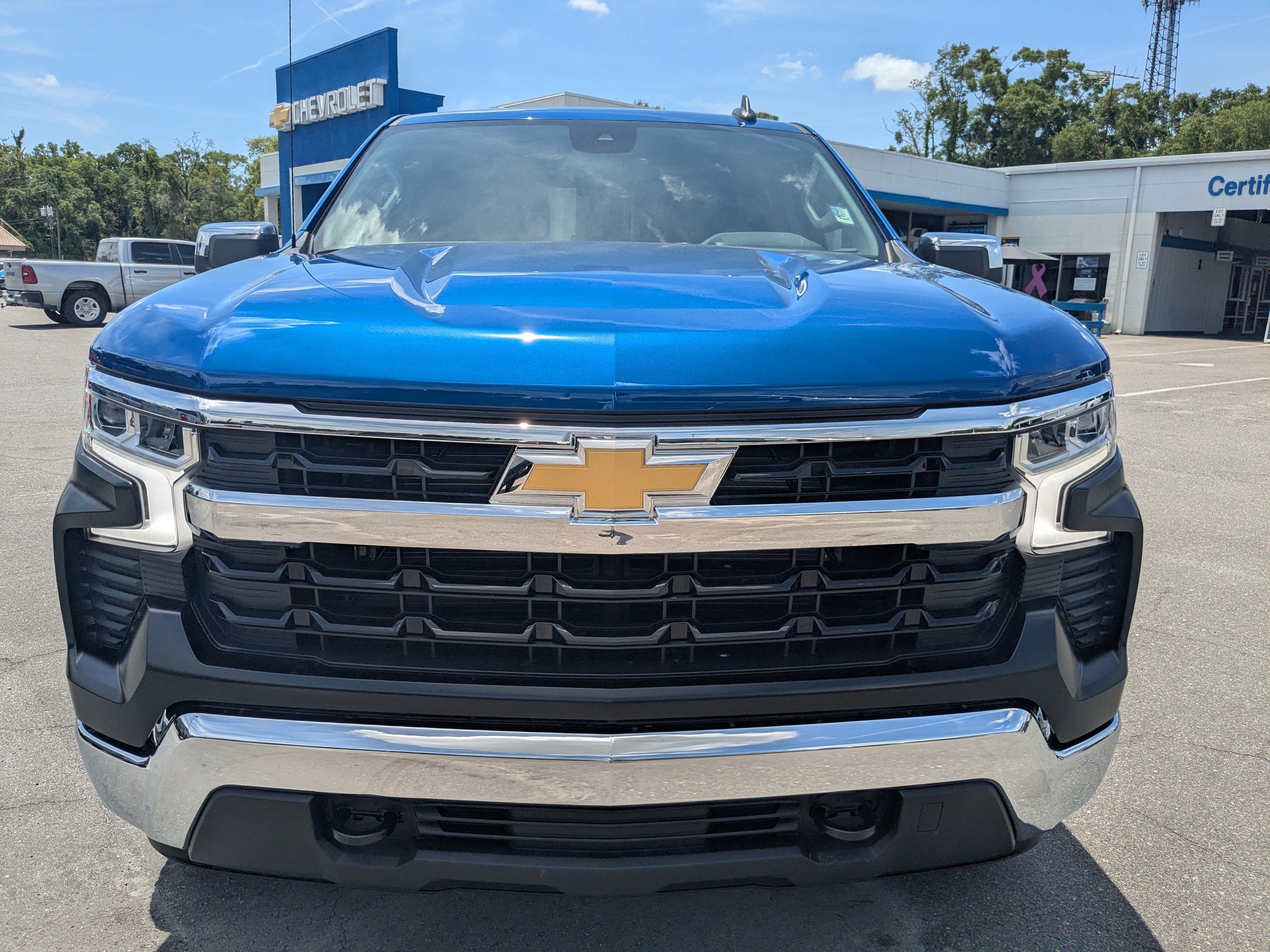 New 2026 Chevrolet Silverado 1500 LT w/ Z71 Off-Road Package AWD/4WD image 9