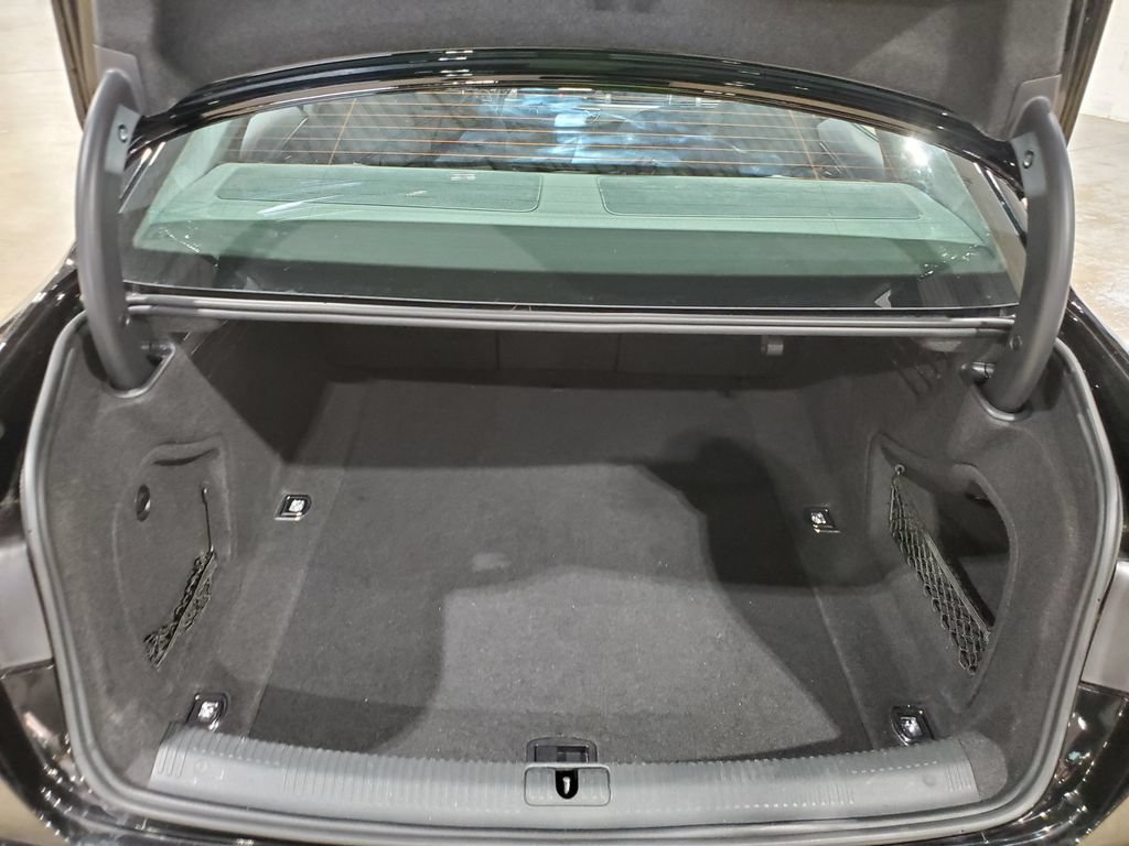 Used 2018 Audi A4 2.0T Ultra Premium w/ Convenience Package FWD image 37