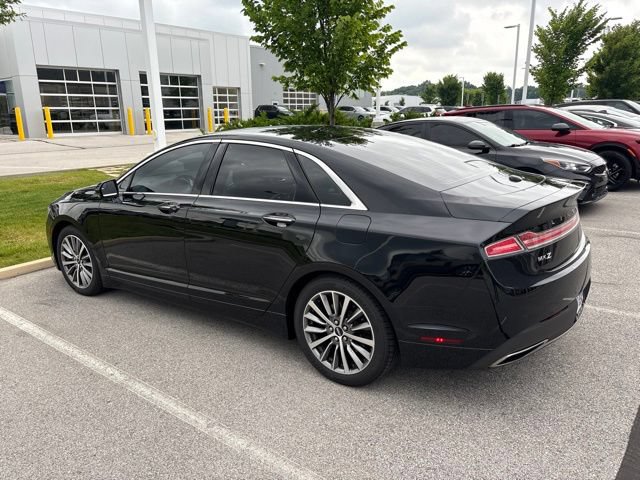 Used 2018 Lincoln MKZ Premiere FWD image 4
