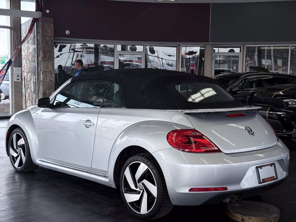 Used 2015 Volkswagen Beetle 1.8T FWD image 14