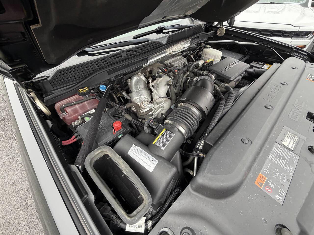 Used 2019 GMC Sierra 3500 Denali w/ Duramax Plus Package image 15