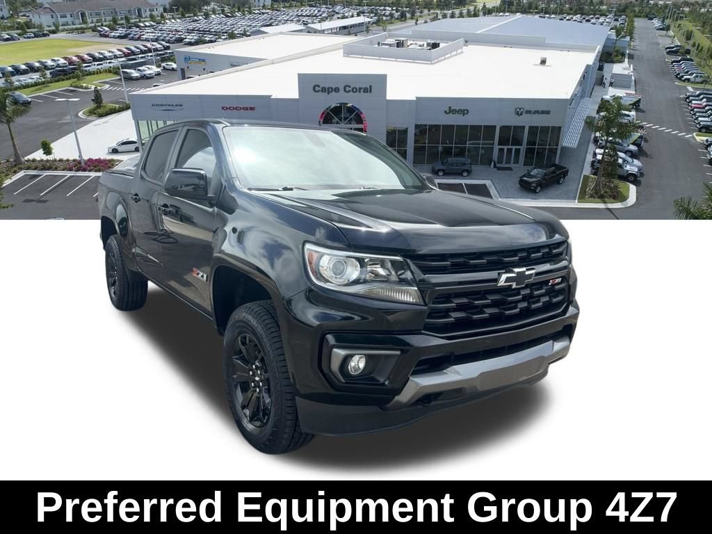 Used 2022 Chevrolet Colorado Z71 w/ Z71 Midnight Edition AWD/4WD image 3