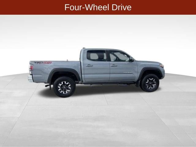 Used 2020 Toyota Tacoma TRD Off-Road image 8