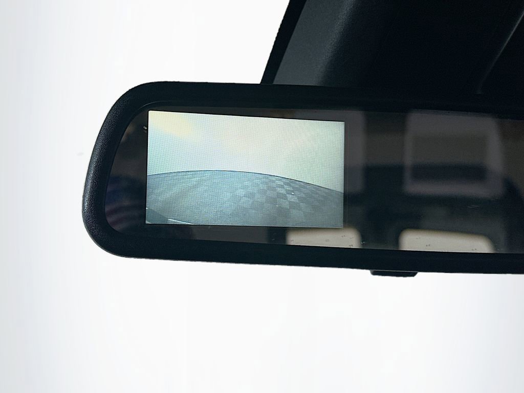 Used 2019 Chevrolet Express 2500 image 19