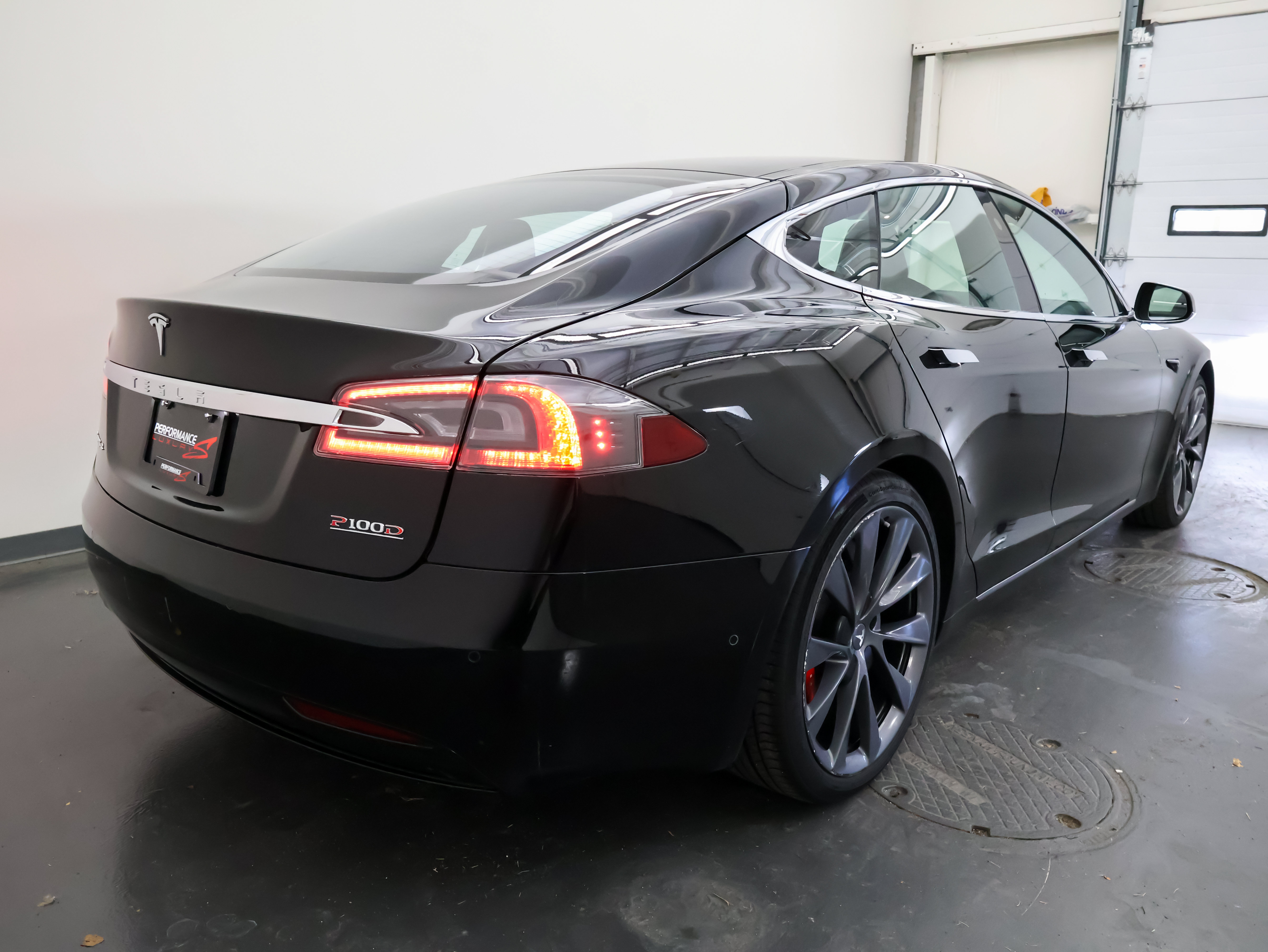 Used 2018 Tesla Model S P100D AWD/4WD image 3