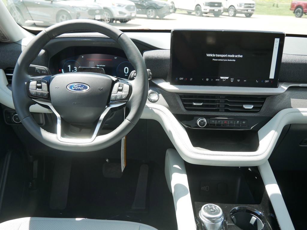 New 2026 Ford Explorer Platinum AWD/4WD image 17