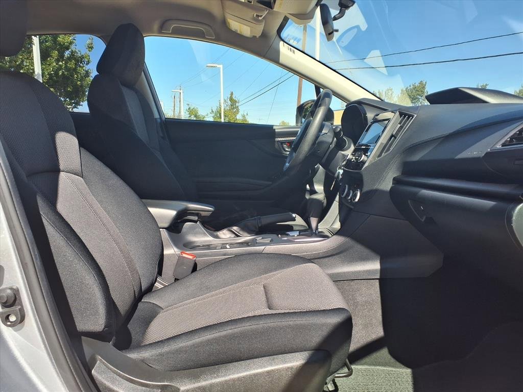 Used 2021 Subaru Crosstrek 2.0i image 6