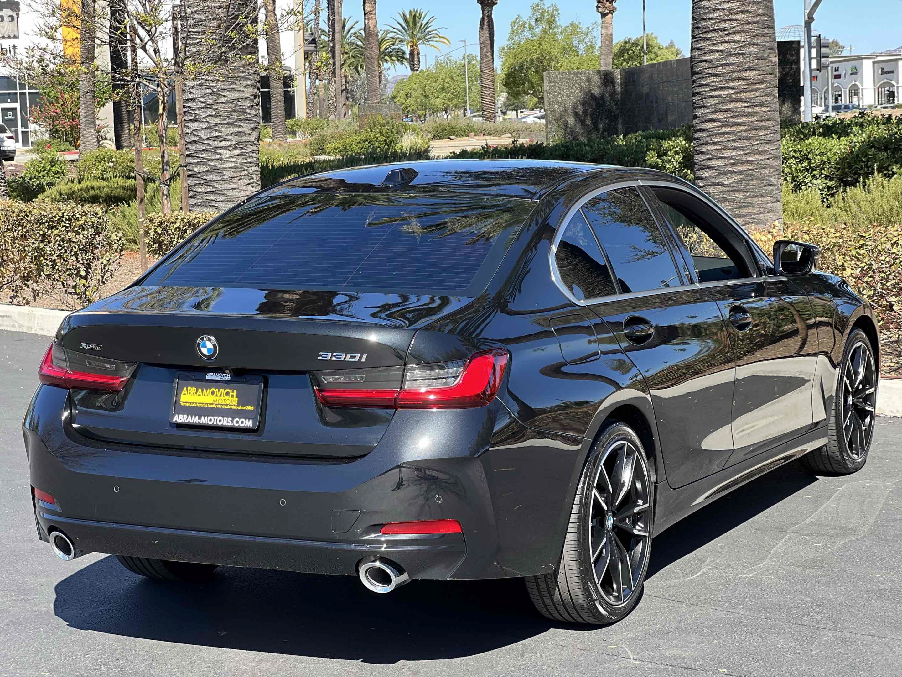 Used 2024 BMW 330i xDrive Sedan w/ Premium Package AWD/4WD image 20