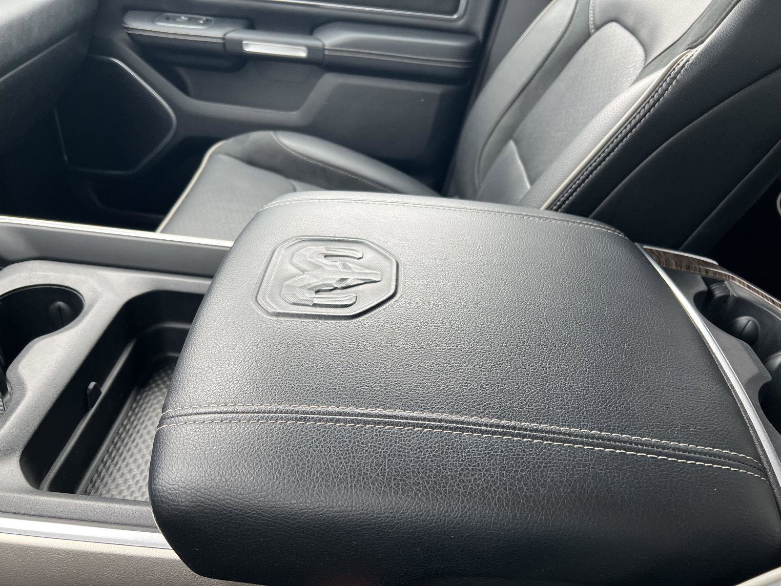 Used 2020 RAM 1500 Laramie AWD/4WD image 38