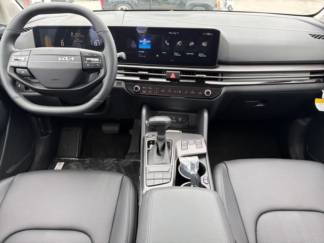 New 2026 Kia Sportage EX FWD image 9