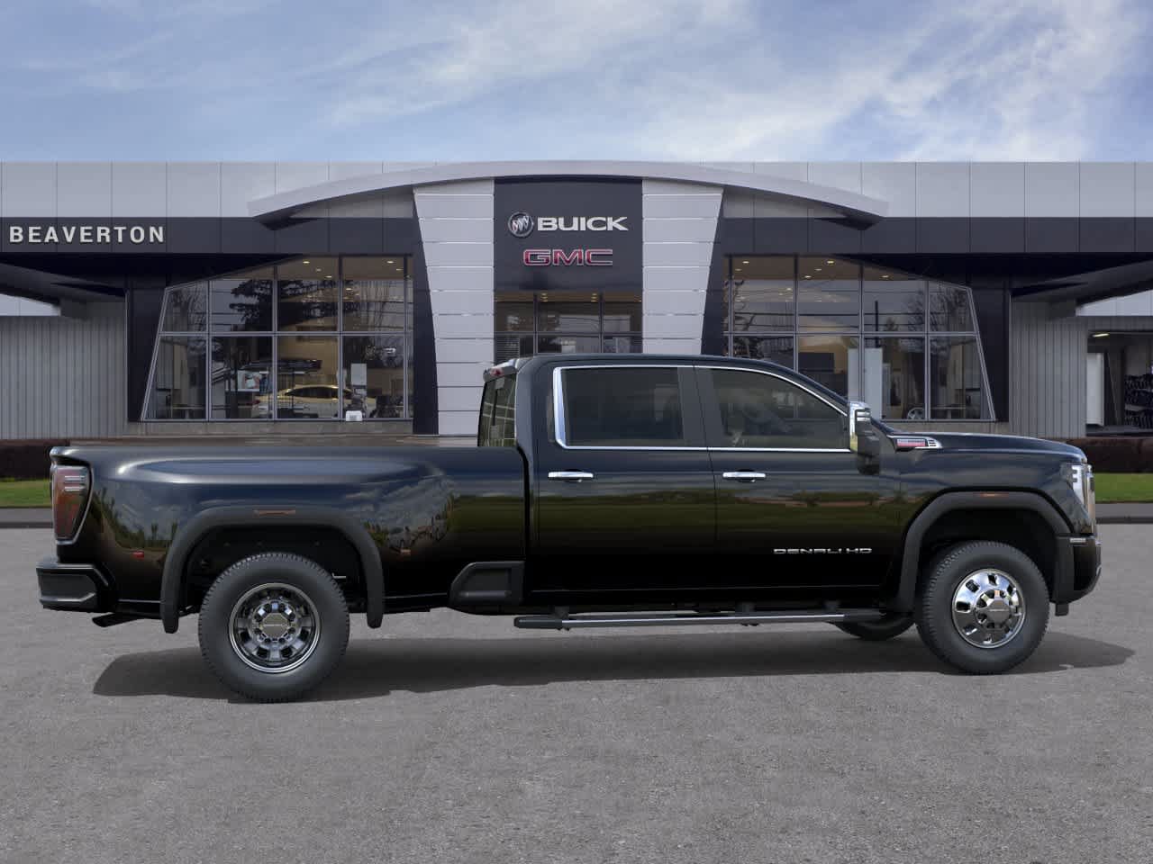 New 2026 GMC Sierra 3500 Denali w/ Denali Reserve Package AWD/4WD image 5