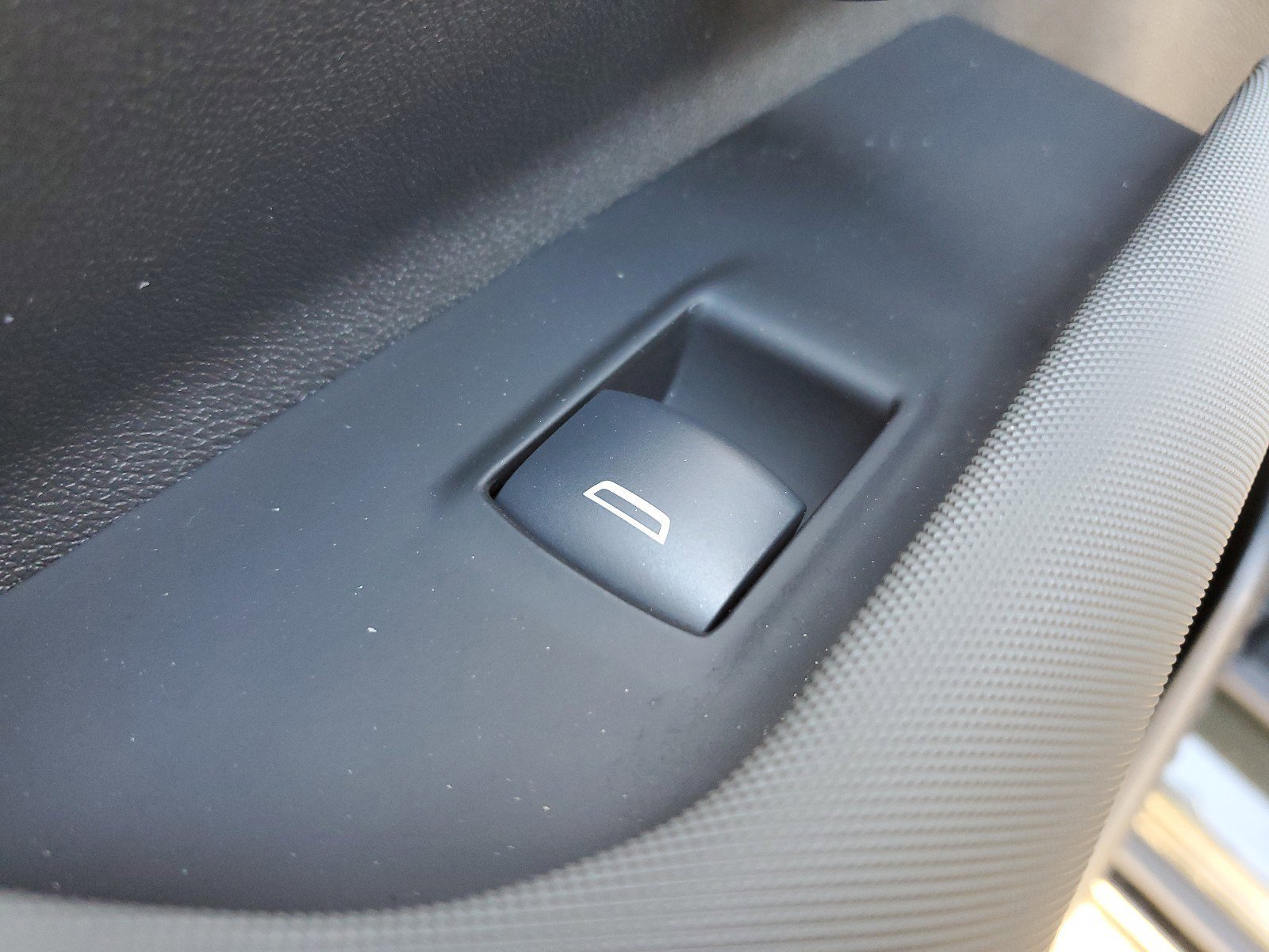 New 2025 GMC Hummer EV 3X w/ Extreme Off-Road Package image 15