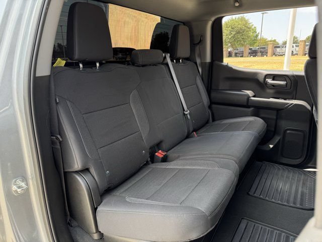 Used 2025 Chevrolet Silverado 1500 Custom Trail Boss w/ Turbomax Blackout Package AWD/4WD image 27