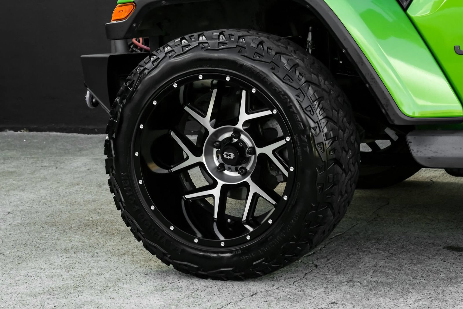 Used 2019 Jeep Wrangler Unlimited Sahara AWD/4WD image 54