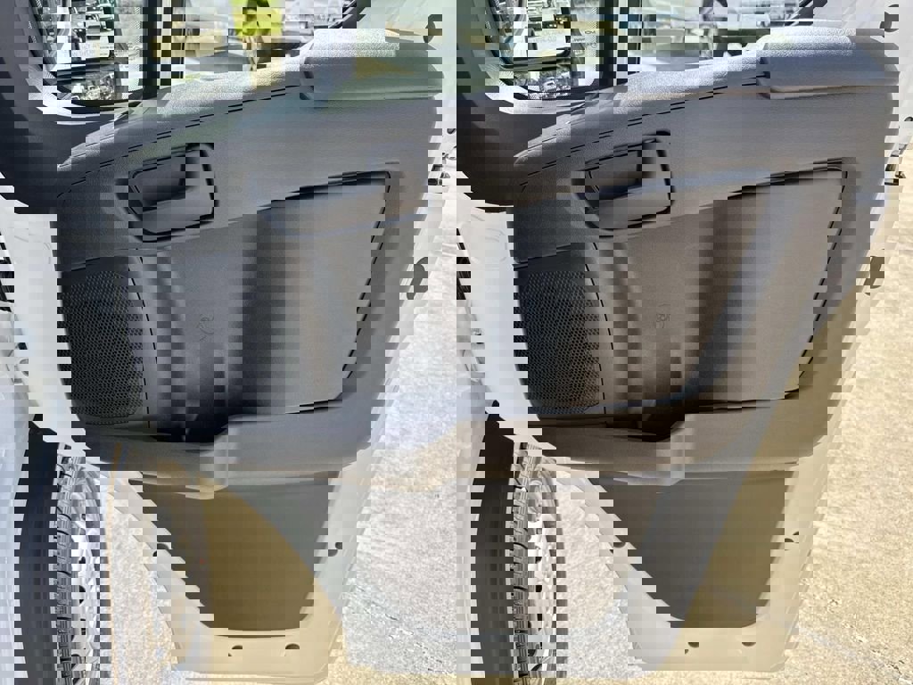 New 2026 RAM ProMaster 2500 w/ Convenience Group image 25