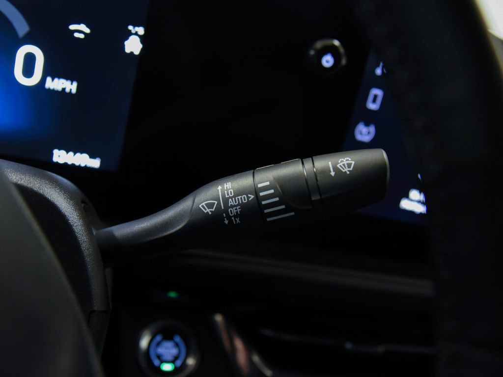 Used 2025 Buick Envista Avenir FWD image 19