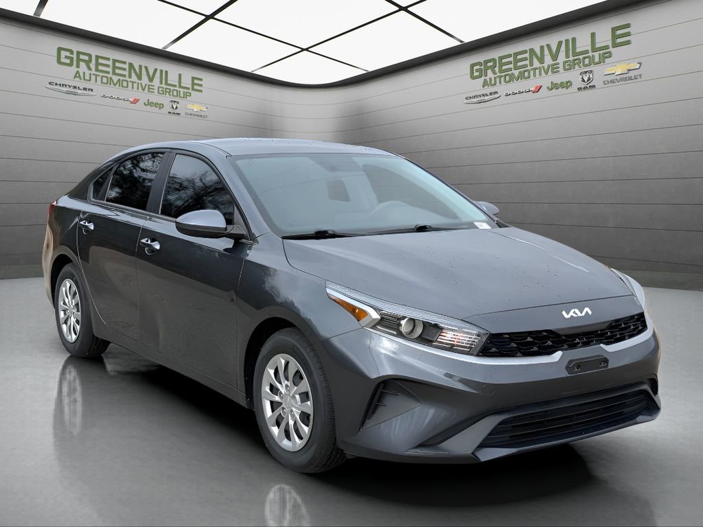 Used 2024 Kia Forte LX FWD image 9