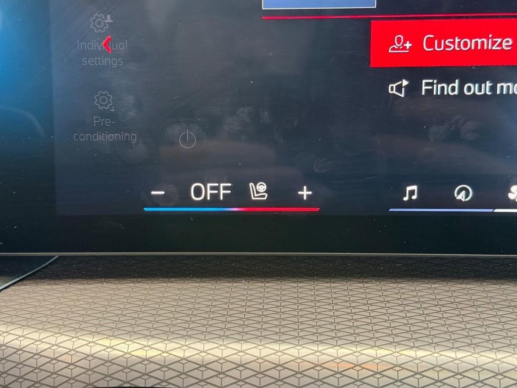 Used 2026 BMW 440i xDrive Coupe w/ Premium Package image 19