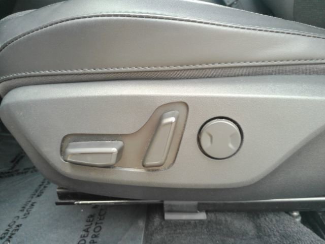 Used 2023 Kia Niro Wave w/ Wave Preserve Package image 17