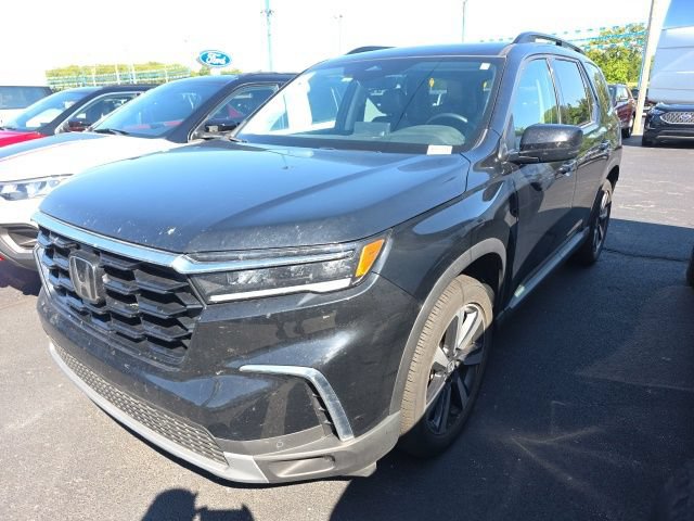 Used 2025 Honda Pilot Touring