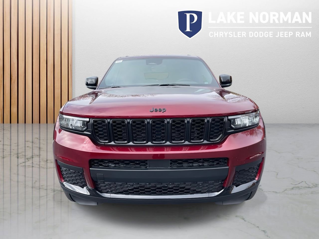 New 2025 Jeep Grand Cherokee L Altitude image 3