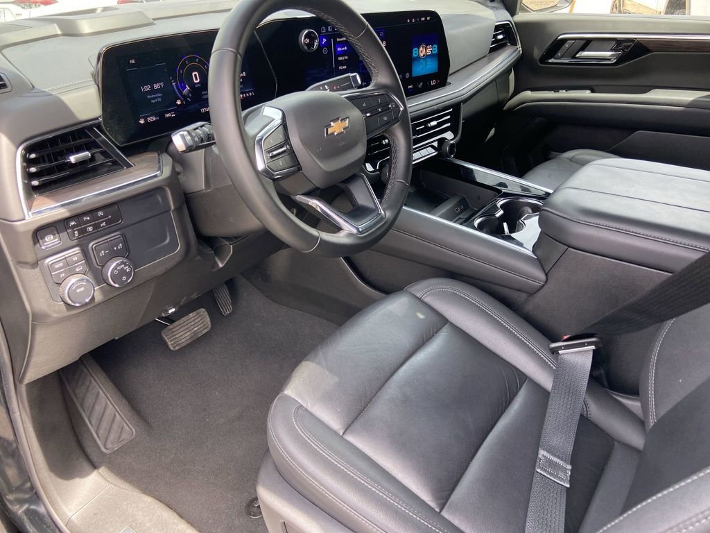 Used 2025 Chevrolet Tahoe LT image 6