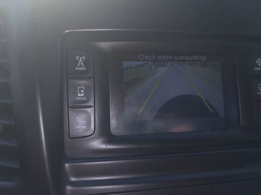 Used 2015 Chrysler 200 Limited w/ Convenience Group image 12