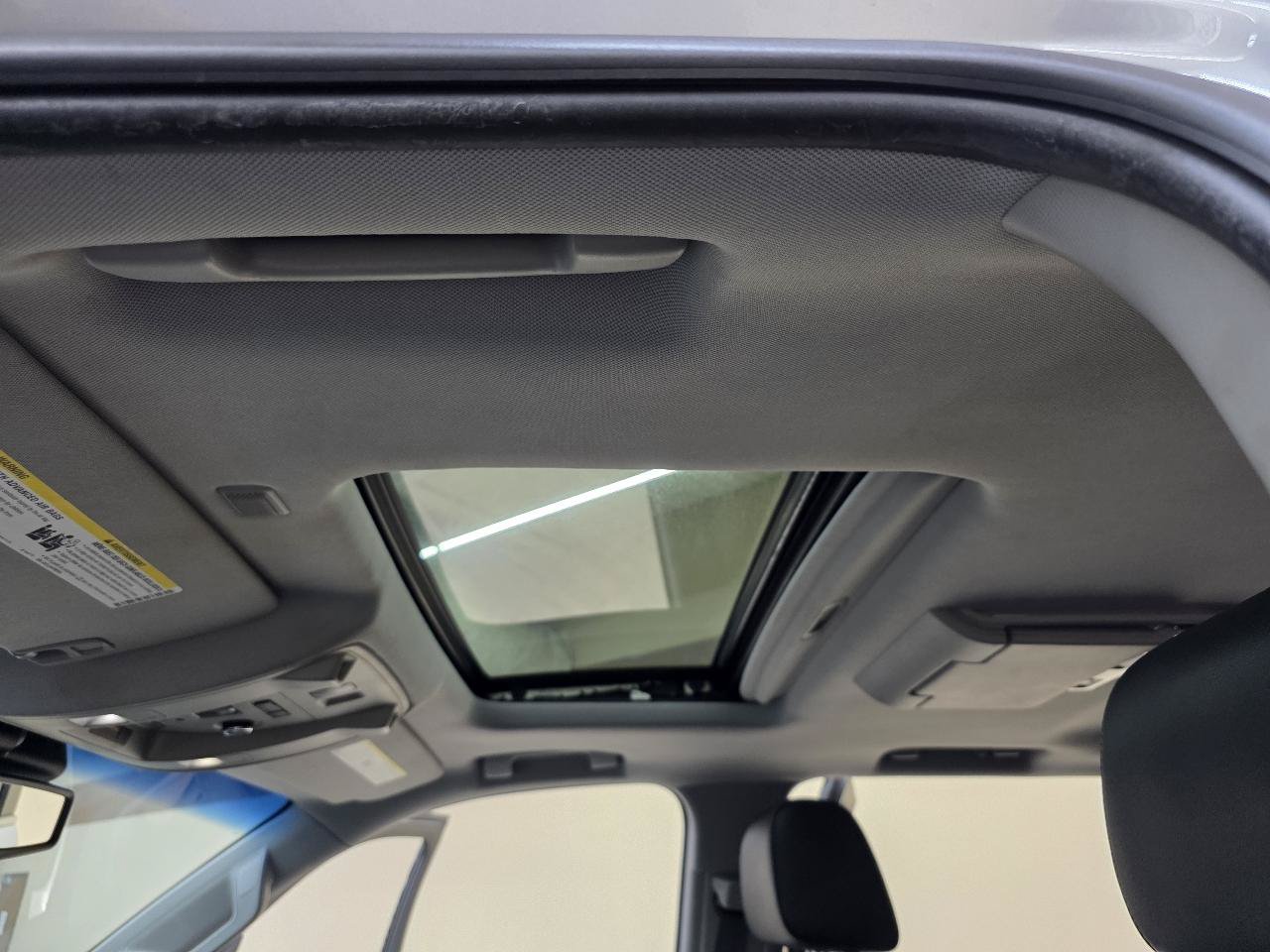 Used 2015 Chevrolet Tahoe LTZ RWD image 41