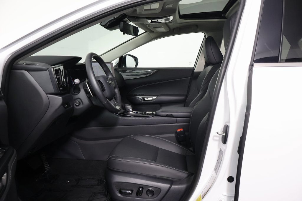 Certified 2026 Lexus NX 350h AWD w/ Accessory Package (2T) image 10