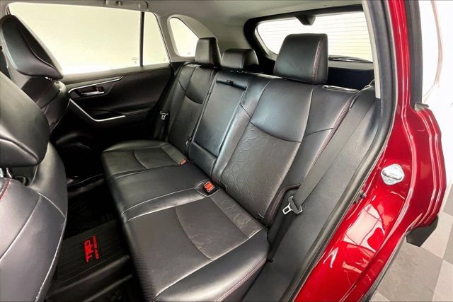 Used 2020 Toyota RAV4 TRD Off-Road AWD/4WD image 18