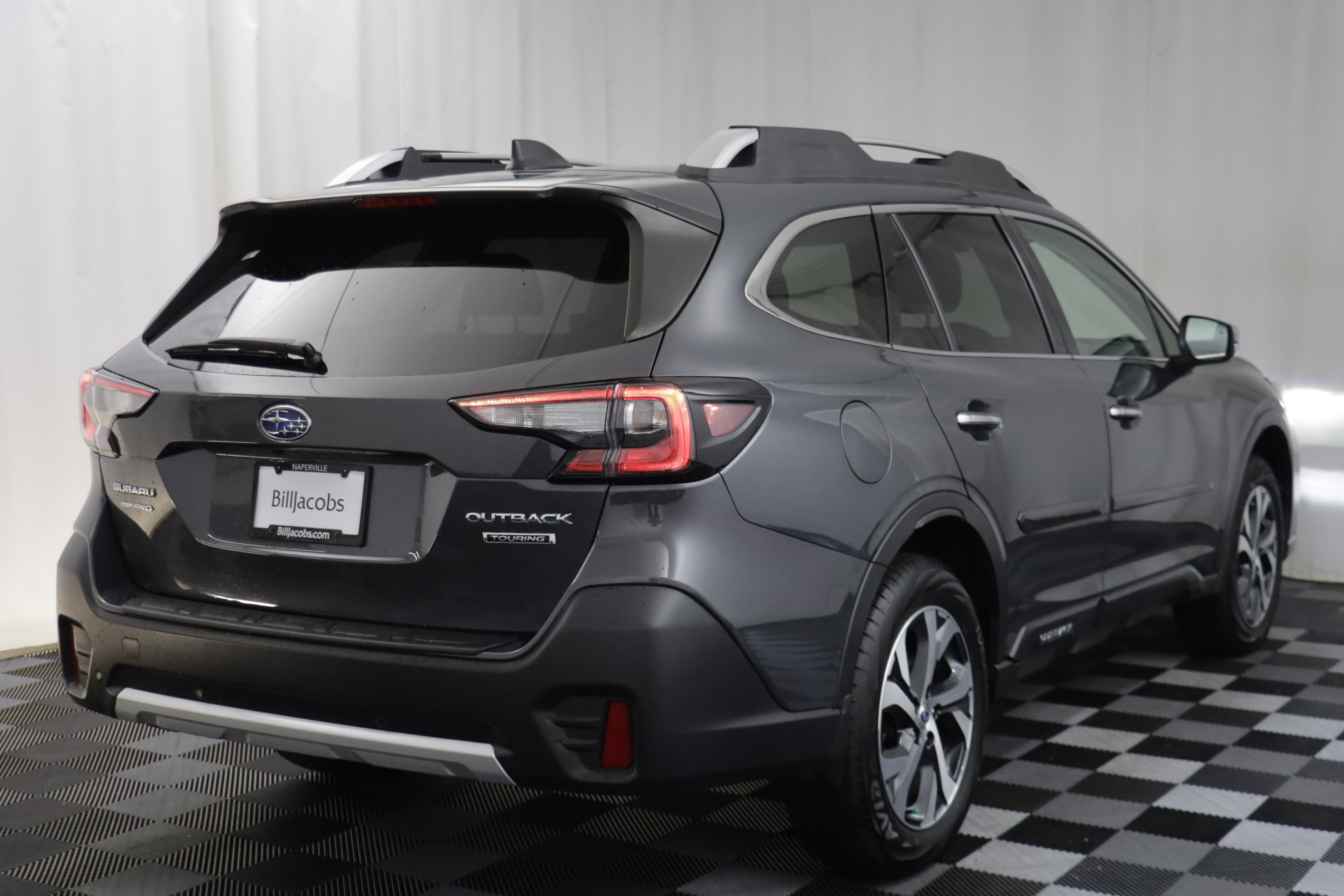 Used 2021 Subaru Outback Touring w/ Popular Package #2 AWD/4WD image 17
