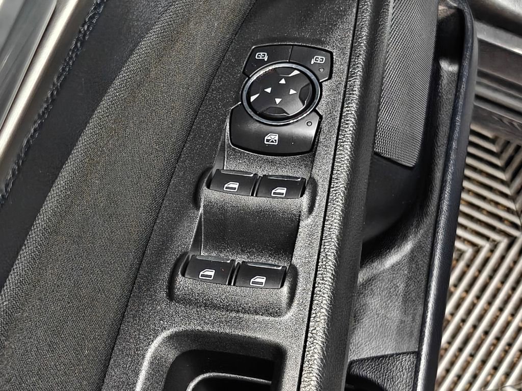 Used 2020 Ford Fusion SE image 44