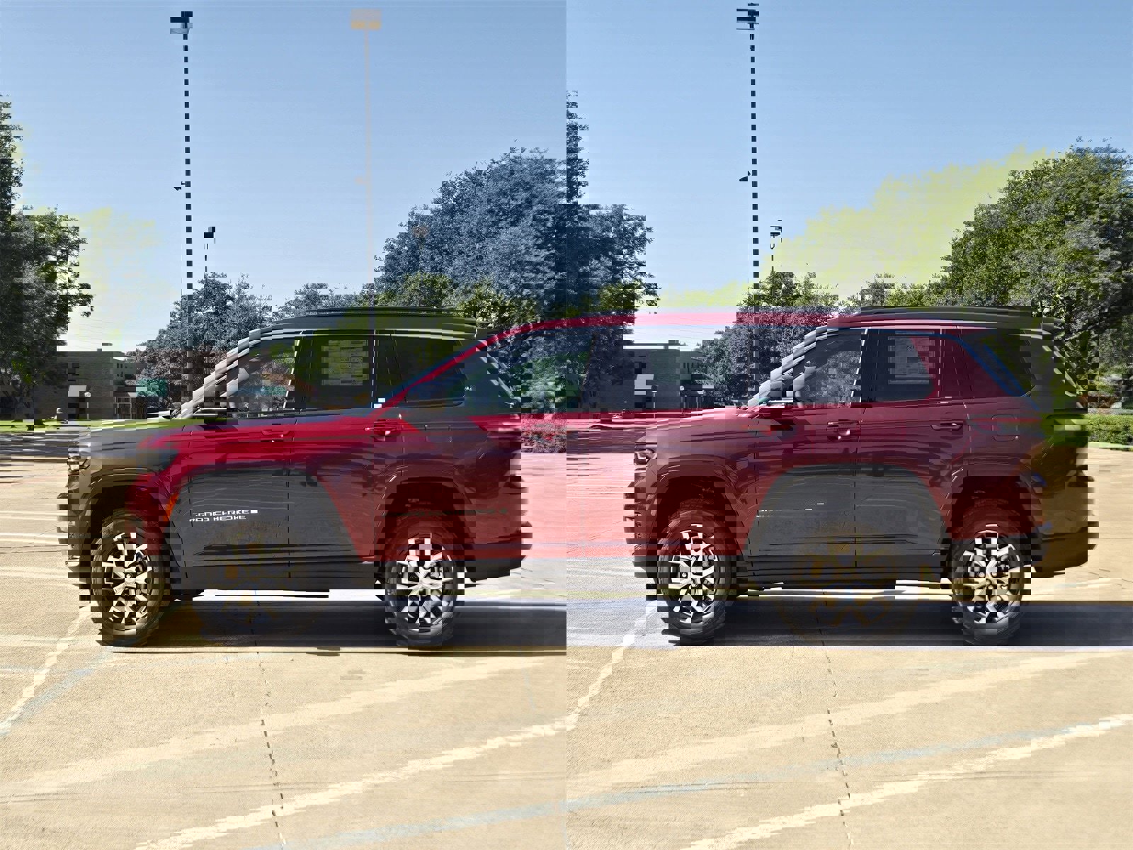 New 2025 Jeep Grand Cherokee L Limited w/ Luxury Tech Group II image 3