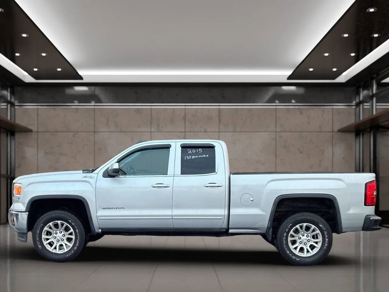 Used 2015 GMC Sierra 1500 SLE w/ SLE Value Package image 7