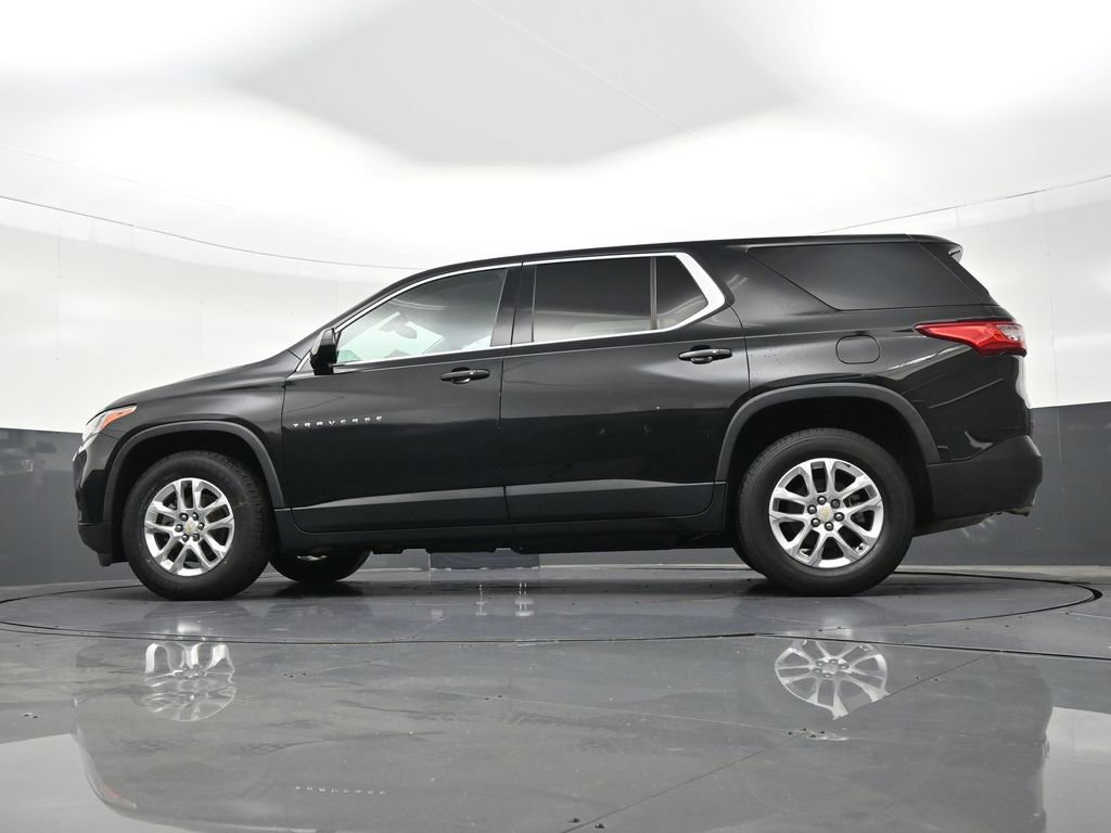 Used 2019 Chevrolet Traverse LS image 25