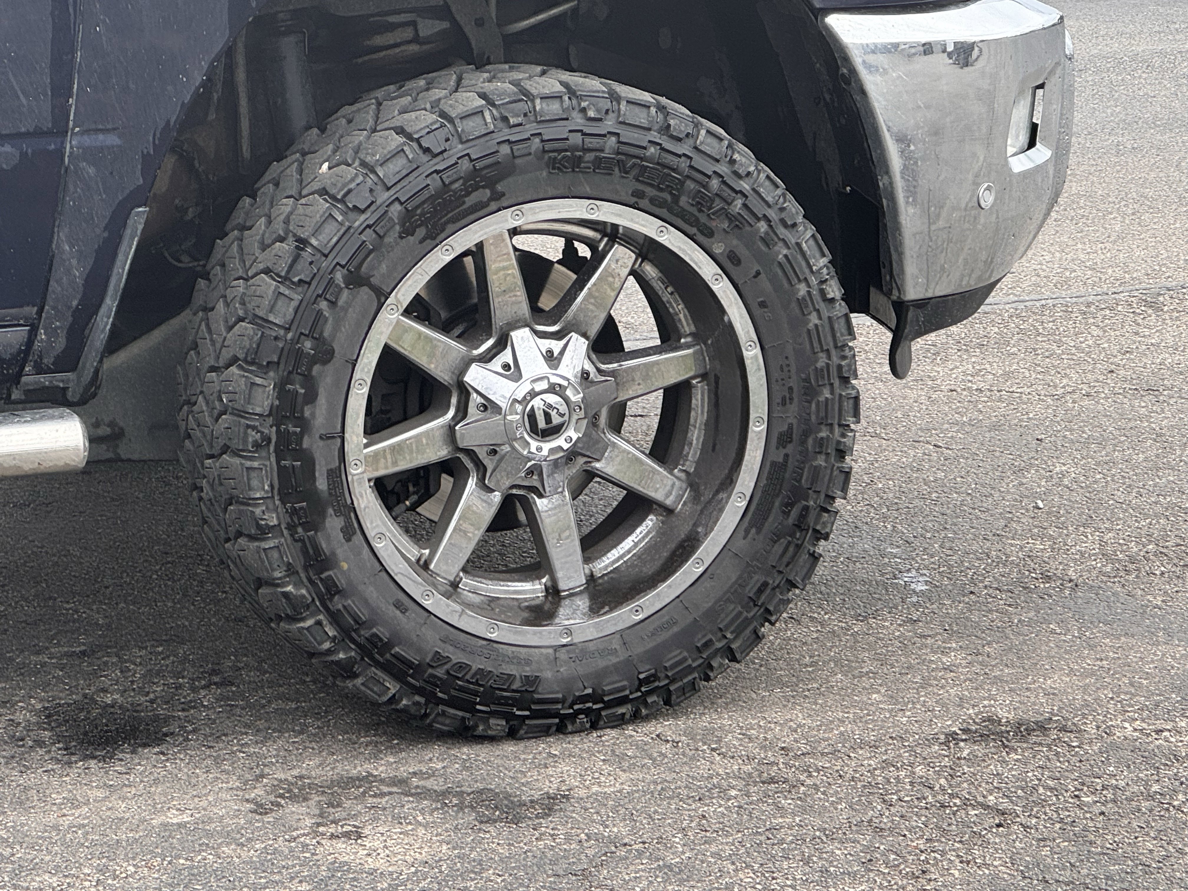 Used 2016 RAM 2500 SLT w/ Luxury Group image 4