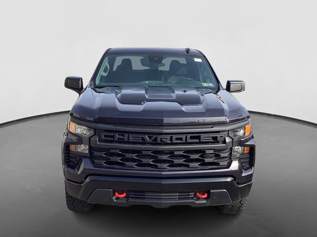 Used 2023 Chevrolet Silverado 1500 Custom Trail Boss w/ LPO, Dark Essentials Package image 2
