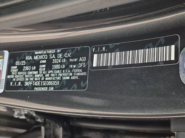 Used 2025 Kia K4 FWD image 24