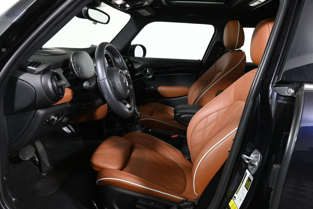 Used 2024 MINI Cooper S FWD image 3