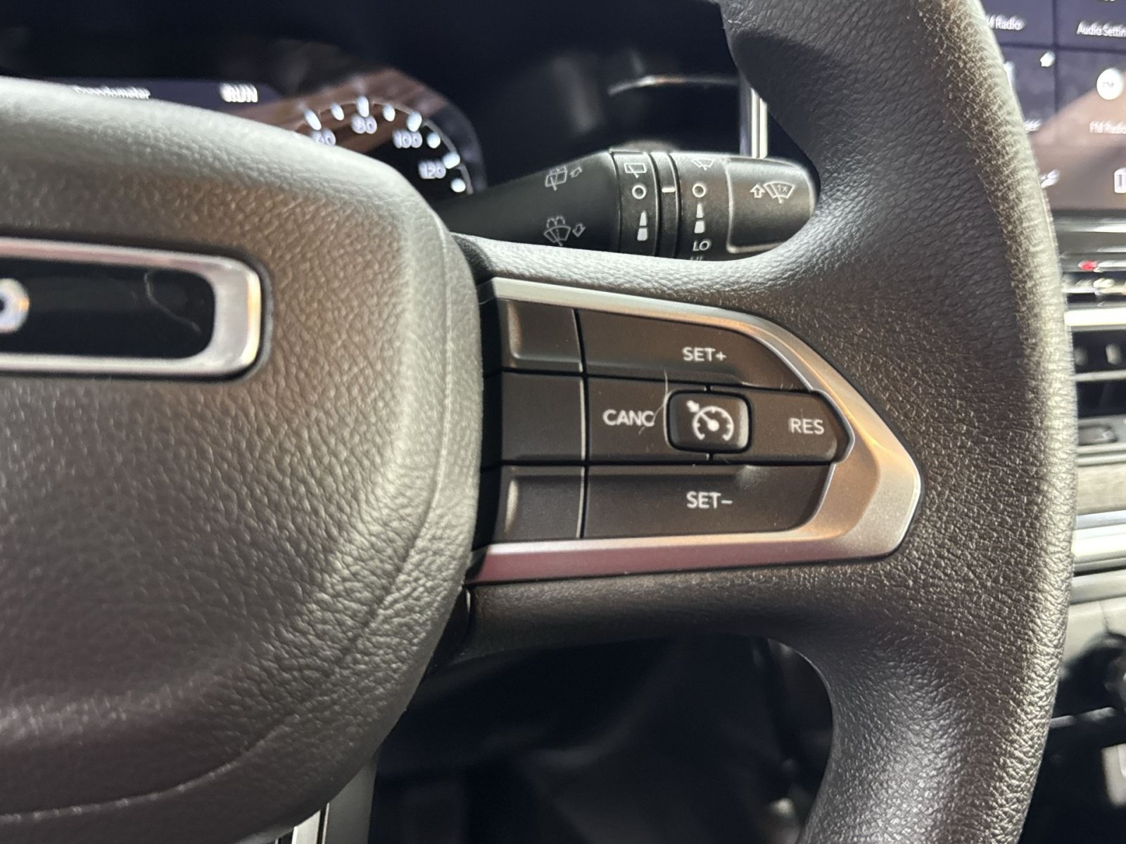 Used 2024 Jeep Compass Sport AWD/4WD image 44