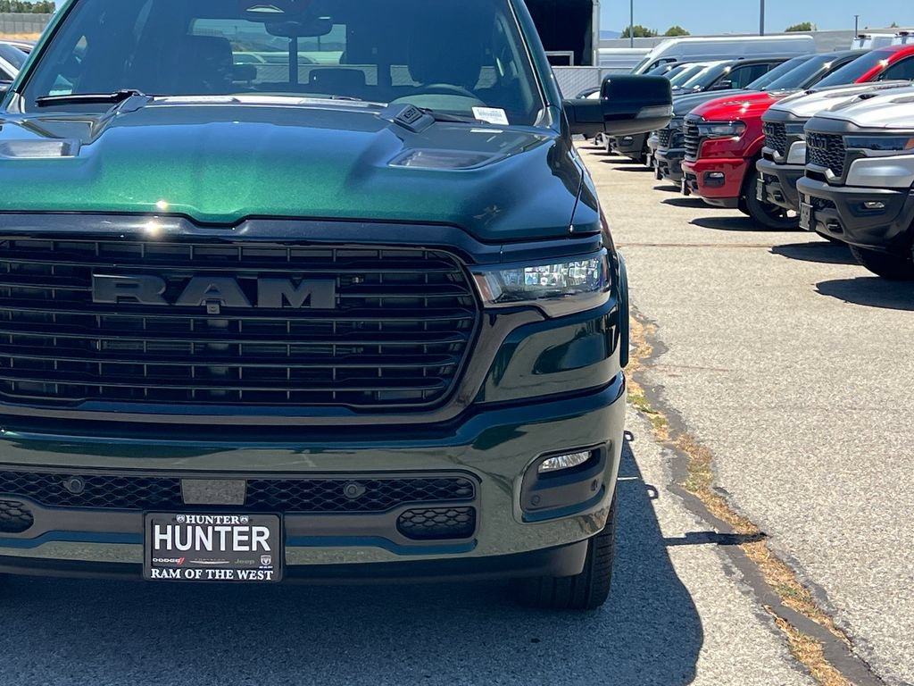 New 2026 RAM 1500 Laramie AWD/4WD image 13