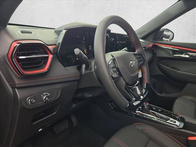 New 2026 Chevrolet TrailBlazer RS w/ Convenience Package FWD image 3