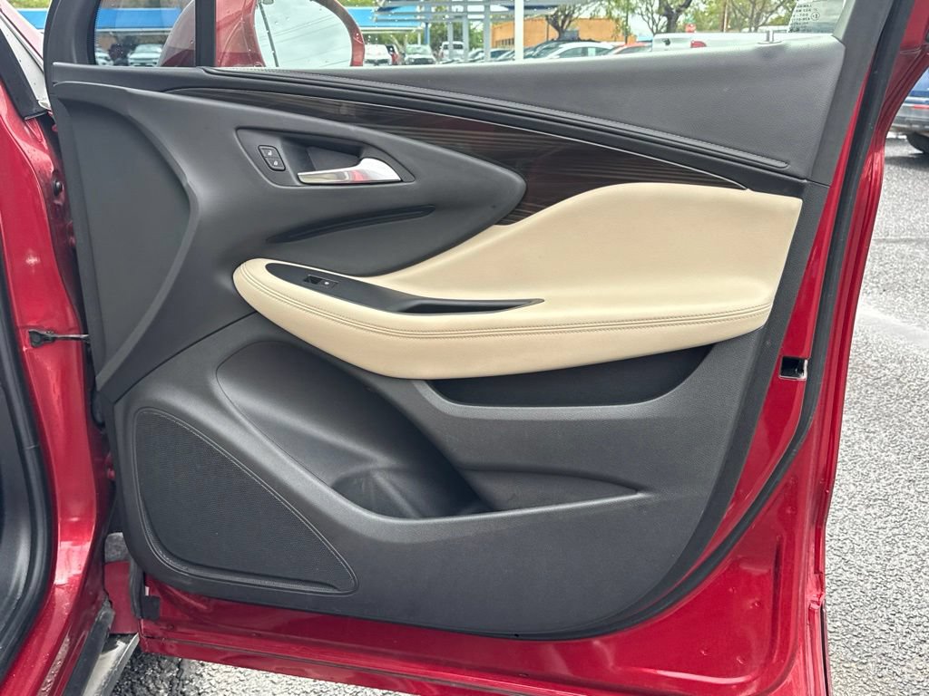 Used 2019 Buick Envision Preferred w/ LPO, Cargo Package FWD image 23