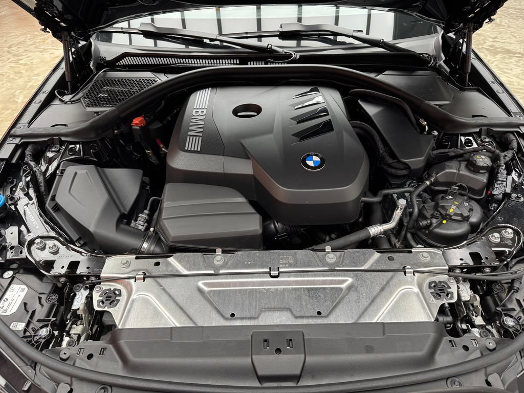 Certified 2025 BMW 330i xDrive Sedan w/ Premium Package AWD/4WD image 30