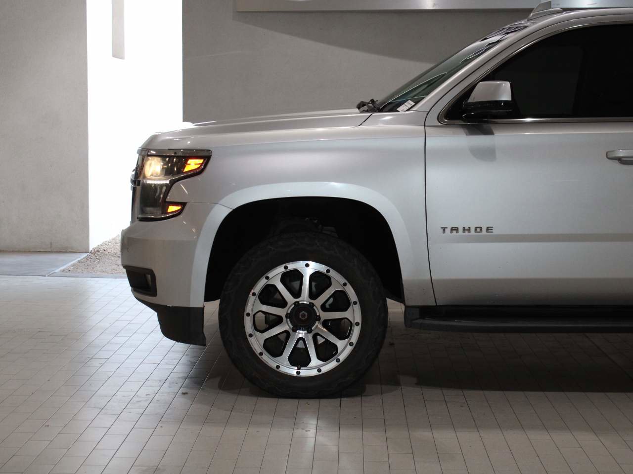 Used 2019 Chevrolet Tahoe LT image 4