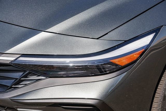 New 2026 Hyundai Elantra Sport w/ Cargo Package FWD image 8