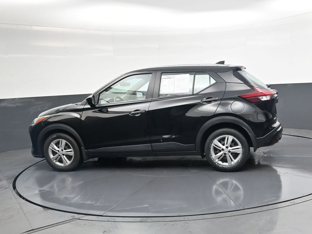 Used 2023 Nissan Kicks S FWD image 6