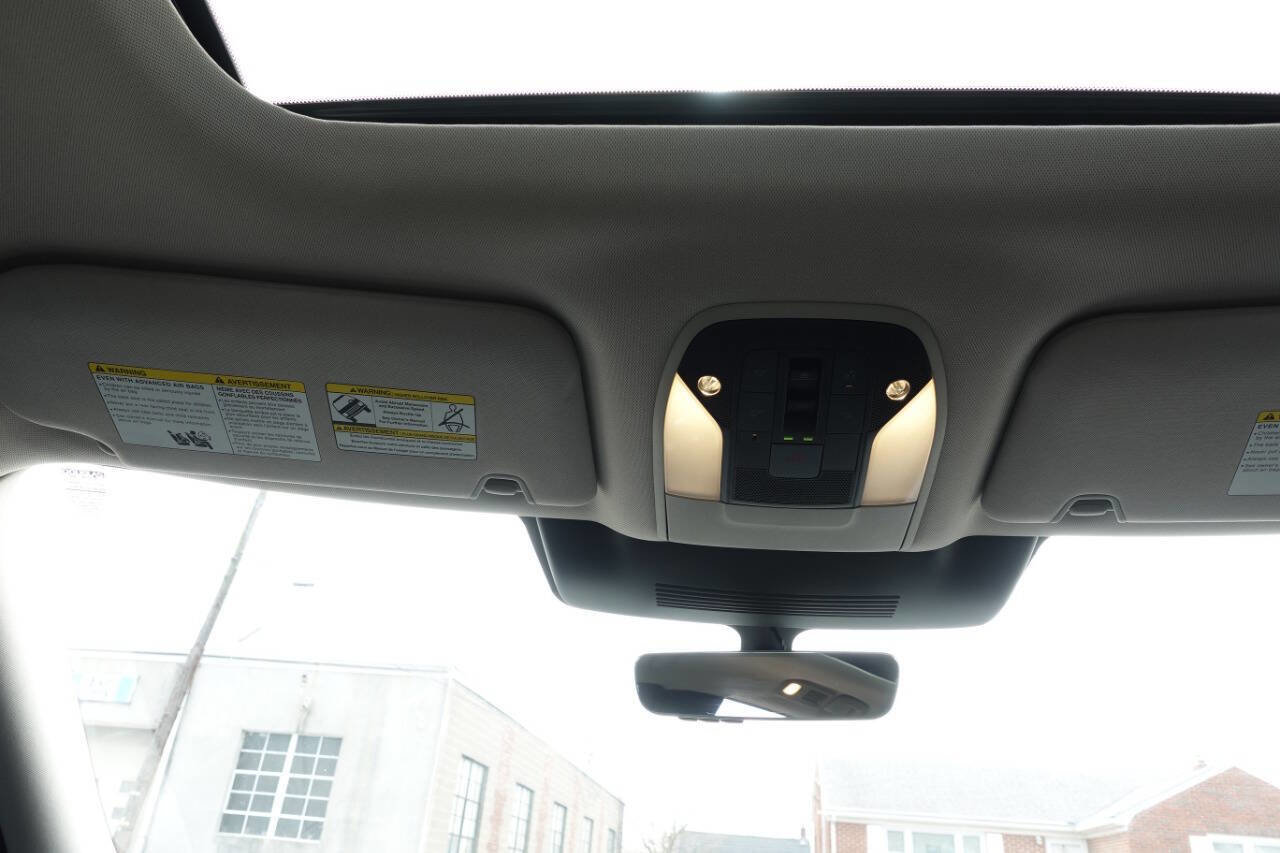 Used 2023 INFINITI QX60 Luxe image 47