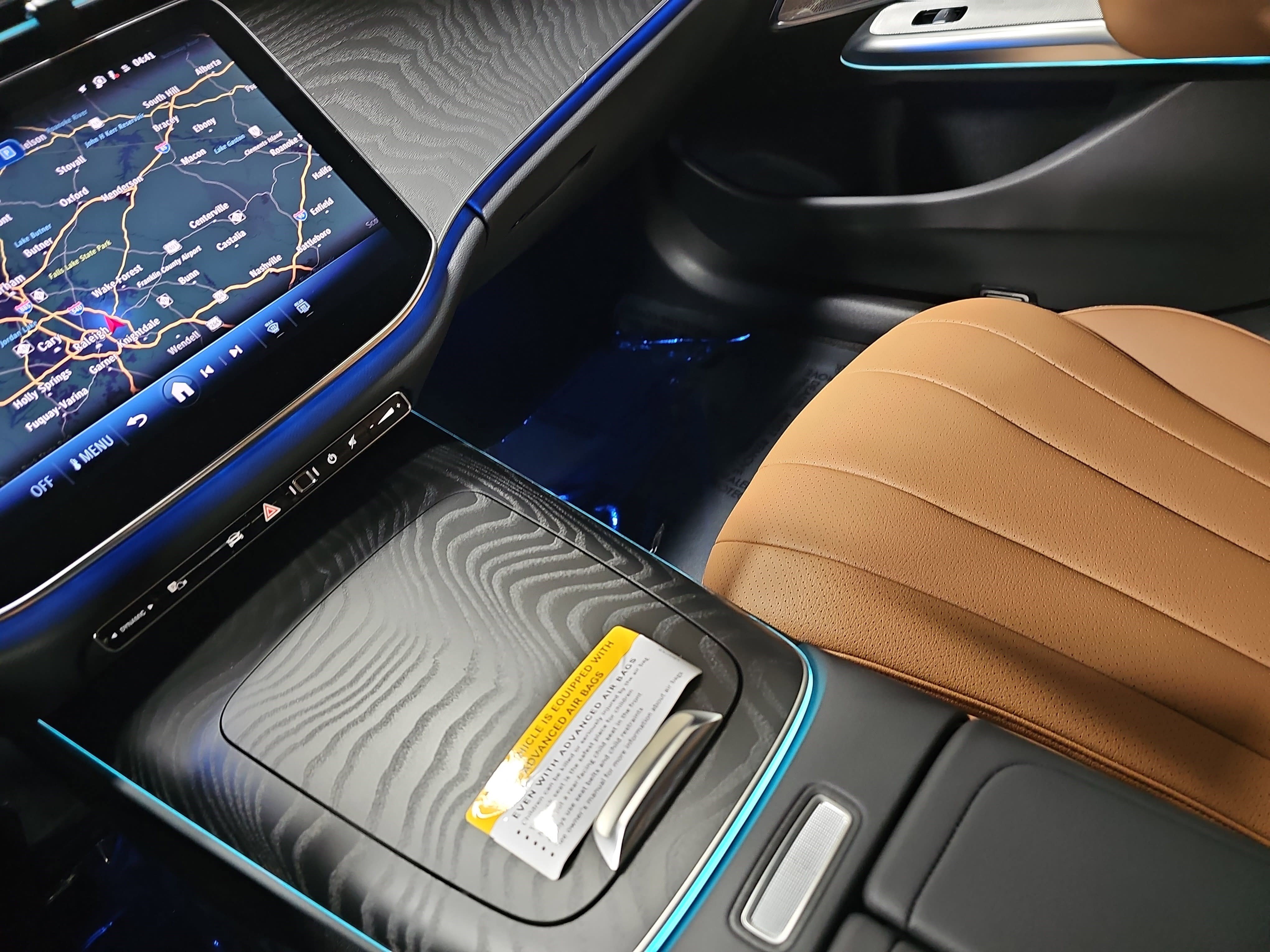 New 2026 Mercedes-Benz E 350 4MATIC Sedan image 26