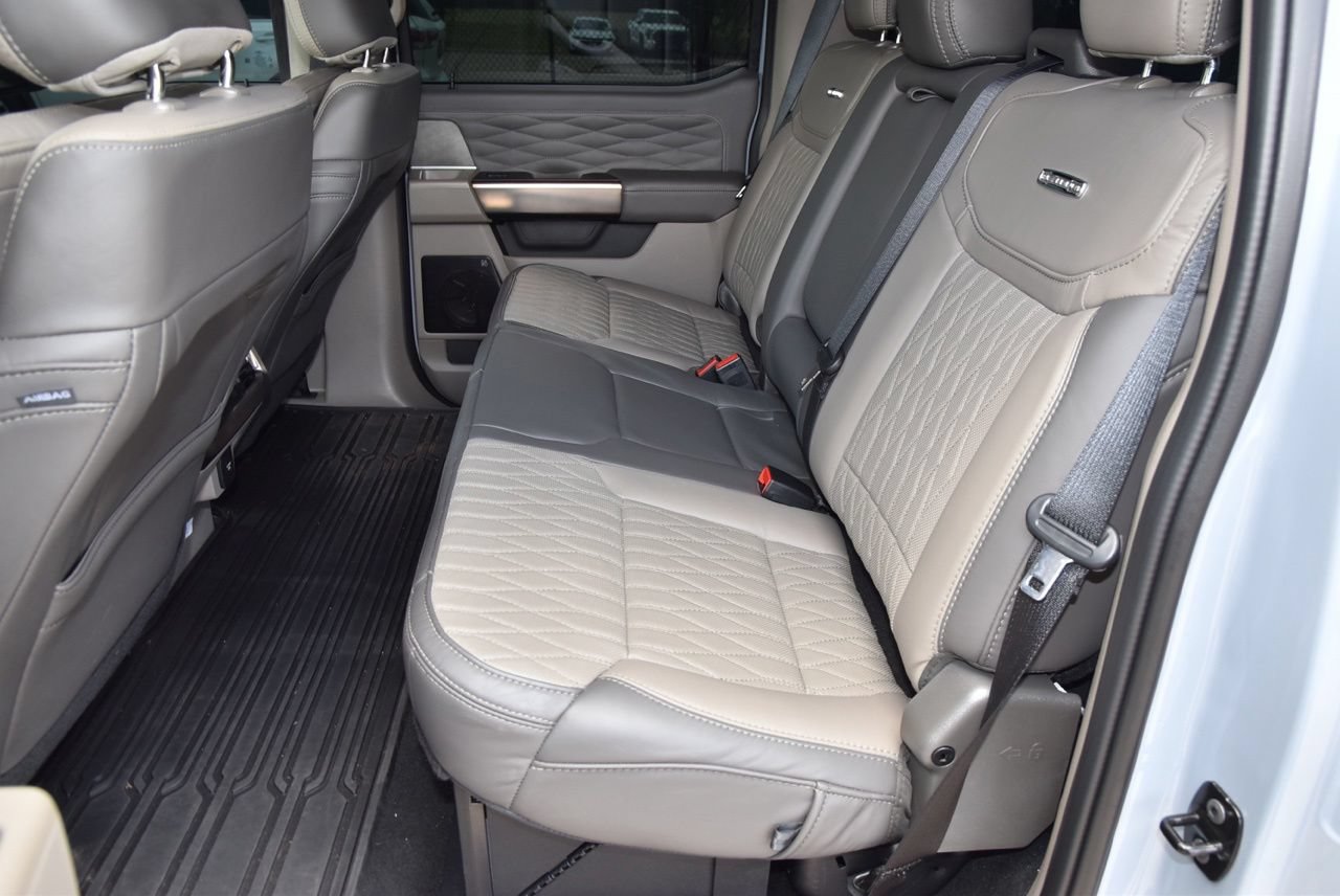 Used 2026 Ford F350 Platinum w/ Platinum Plus Package AWD/4WD image 11